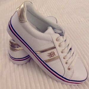 Tommy Hilfiger Fentii Lace up Sneakers Women’s Size 7